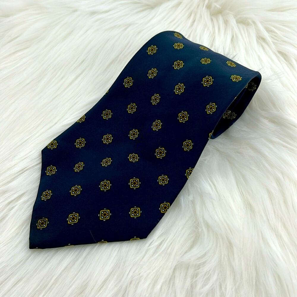 Yves Saint Laurent Vintage All Silk Tie - Navy with geometric design